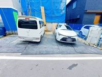 駐車場:駐車場3台可