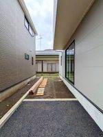 その他: