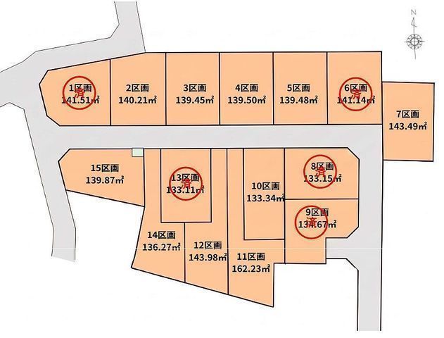 間取図/区画図:【建築条件無しですのでお好きなハウスメーカーで建築できます!】土地面積42坪!夢のマイホームを建築してください!