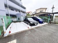 駐車場: