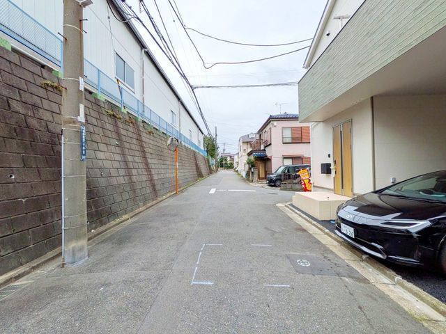 その他: