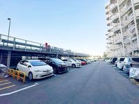 駐車場: