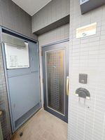 玄関: