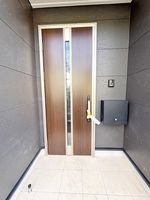玄関: