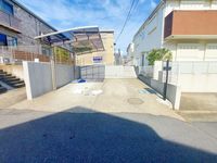駐車場: