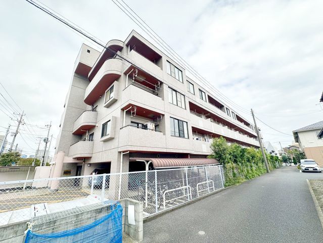外観: