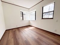 寝室: