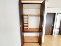 収納:
