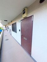玄関: