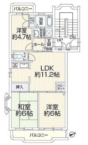 間取図/区画図:【内装リフォーム！三方角部屋で専用庭付きの解放感ある間取です！】コンビニ徒歩3分、スーパー徒歩10分で生活便利な立地！