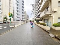 その他: